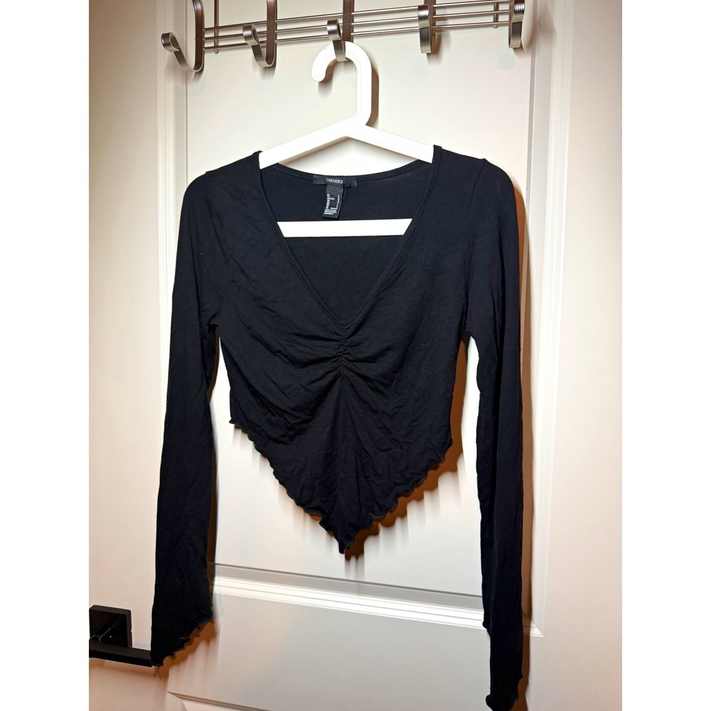 Forever 21 Black V-Neck Ruched Cropped Long Sleeve Top, Women's L